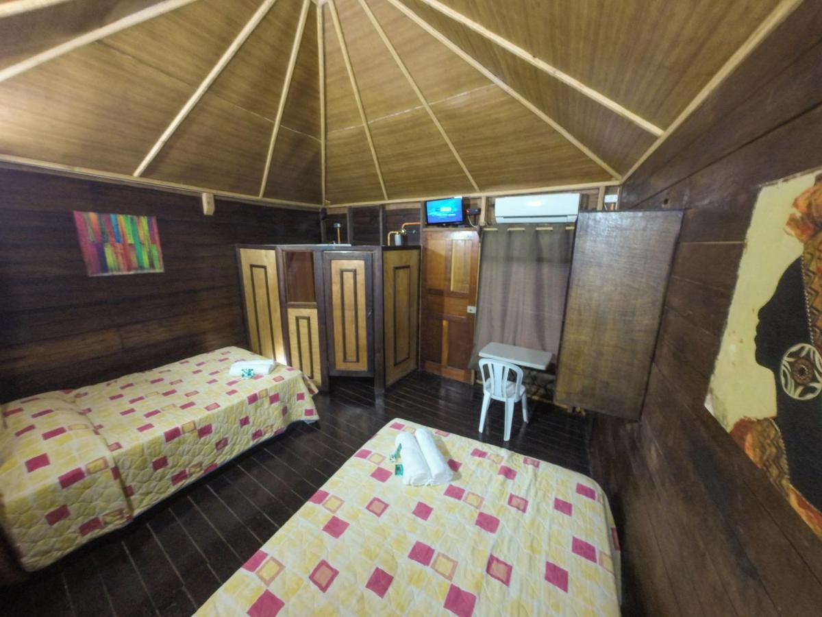 Chalet Castillo El Estor Luaran gambar